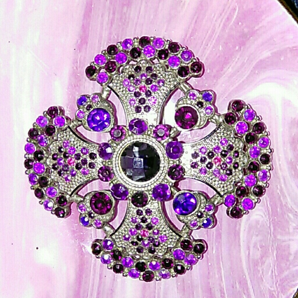 Broach/Pin